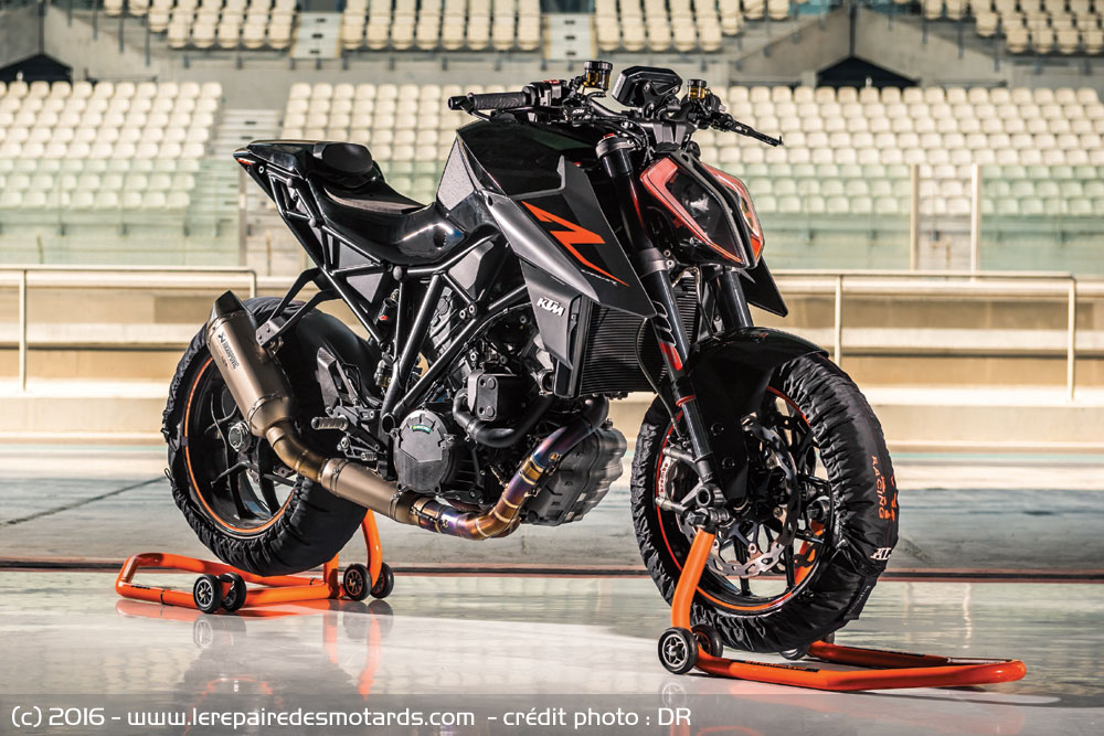 KTM 1290 Super Duke R